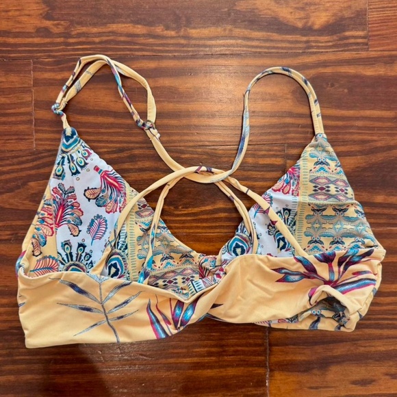Roxy Reversable Multi-strap Racerback Bikini Top - Picture 4 of 4